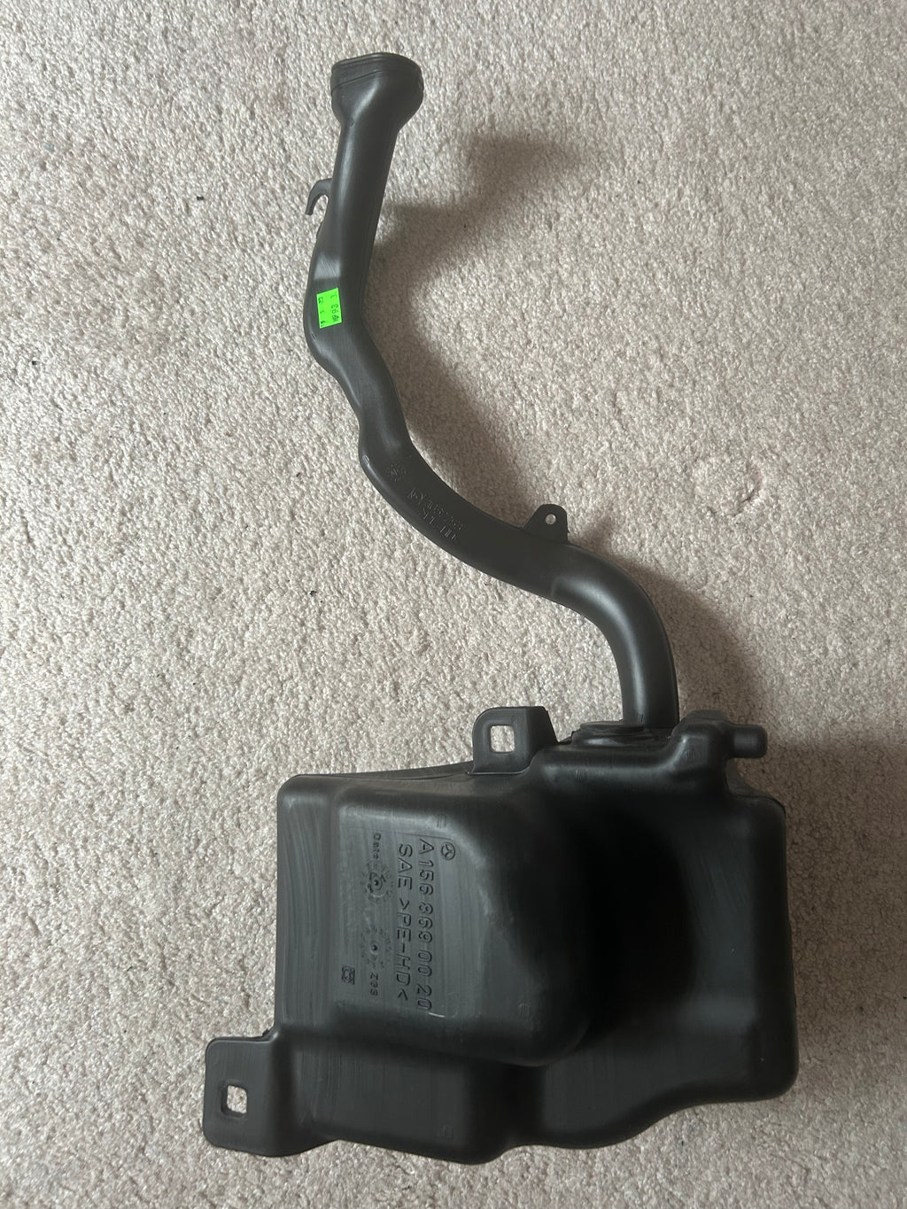 Mercedes-Benz Fluid Reservoir – OEM Part A1568690020