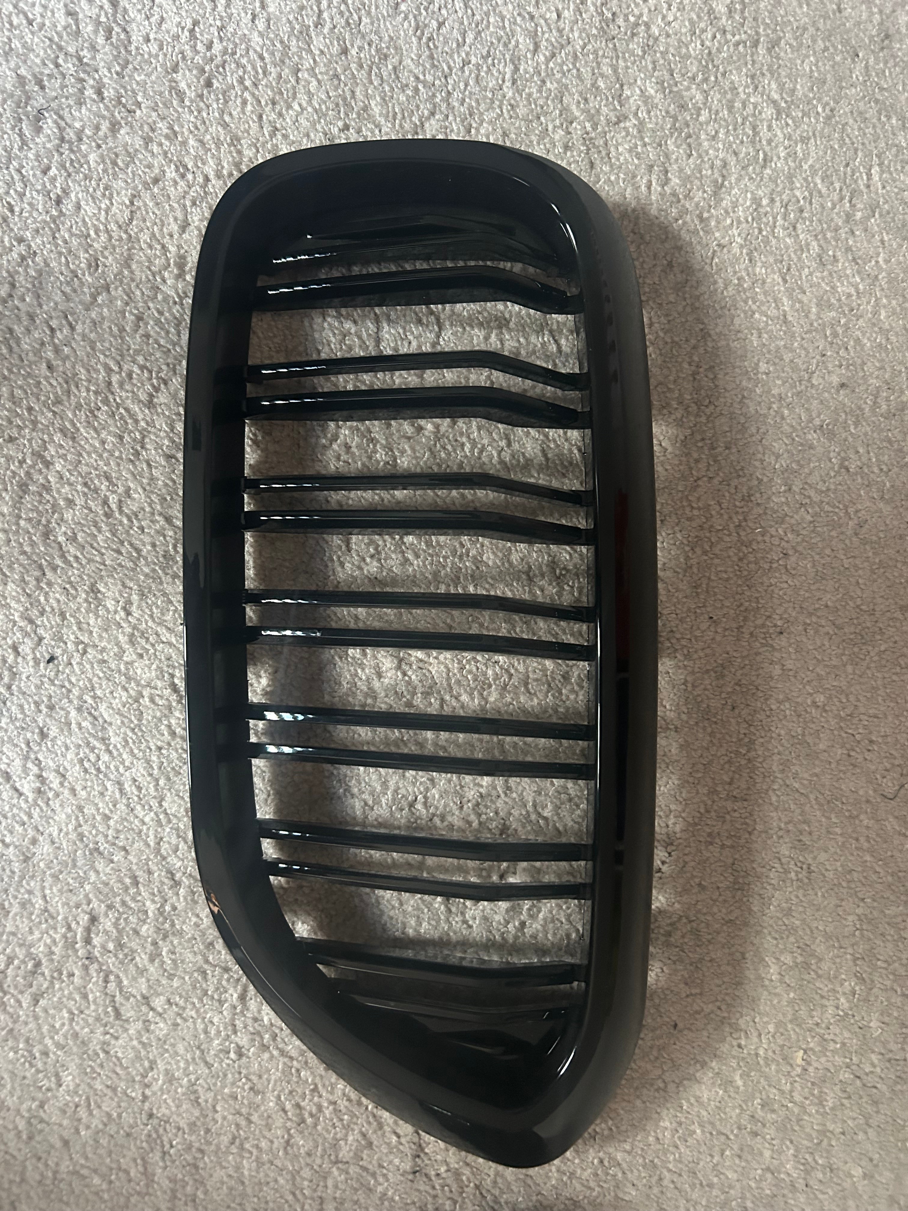 BNIB-BMW X5 Gloss Black Front Kidney Grille Set (Left & Right)