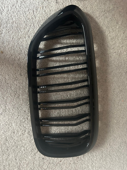 BNIB-BMW X5 Gloss Black Front Kidney Grille Set (Left & Right)